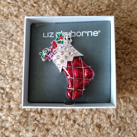 Liz Claiborne Holiday Stocking Brooch - Picture 1 of 2